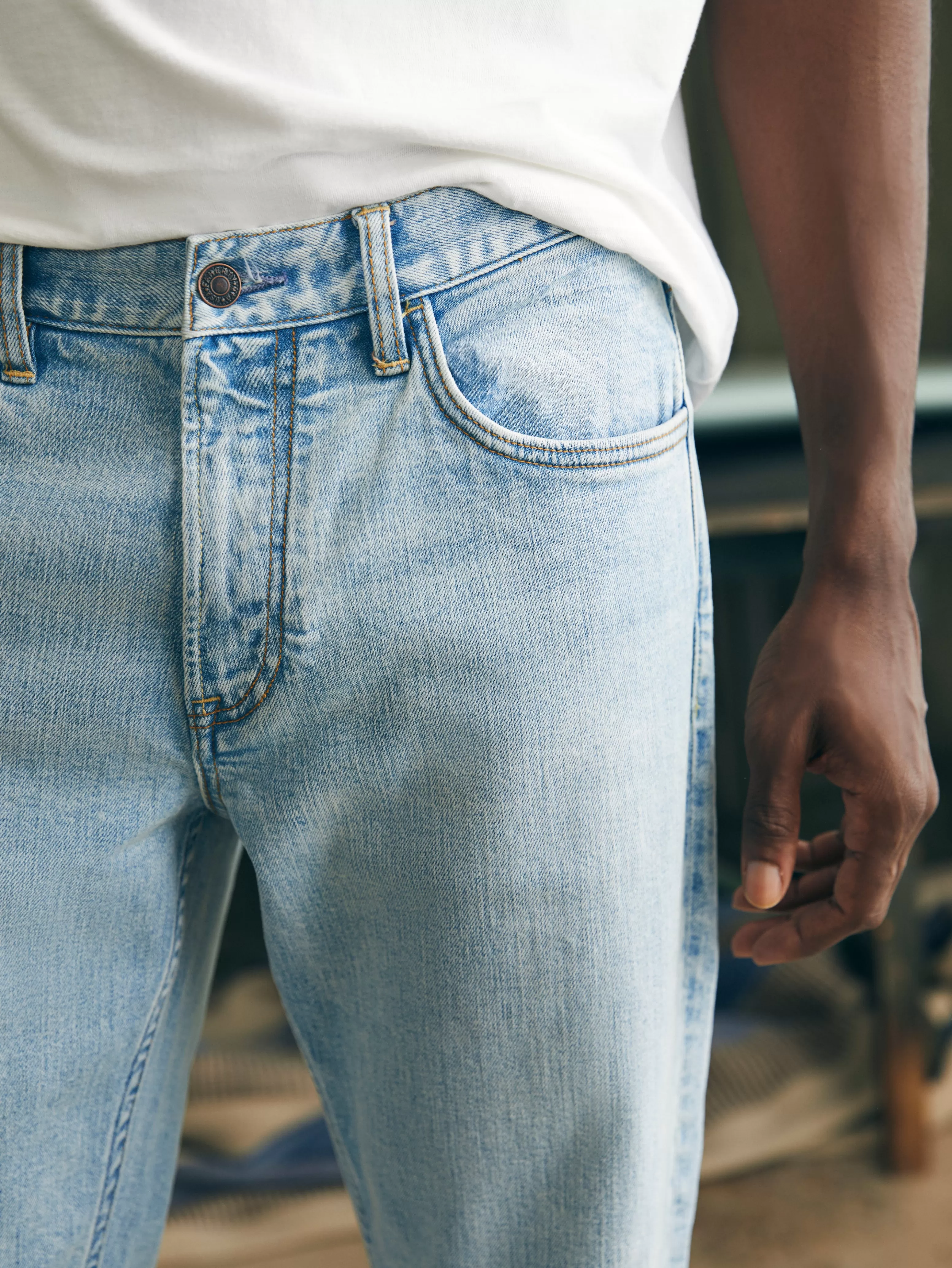 Organic Cotton Slim Straight Denim (32" Inseam) - | Faherty Brand Best