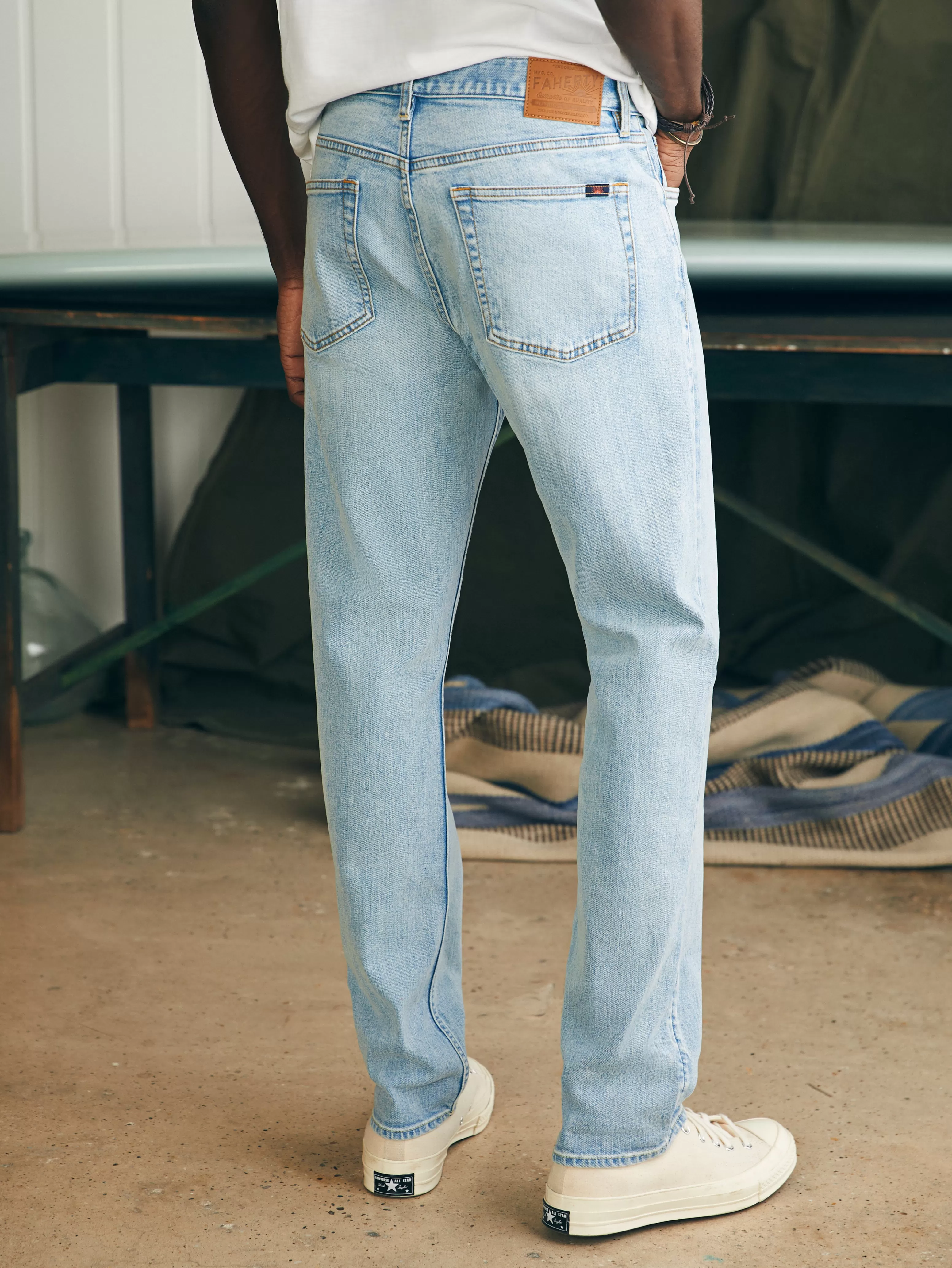 Organic Cotton Slim Straight Denim (32" Inseam) - | Faherty Brand Best