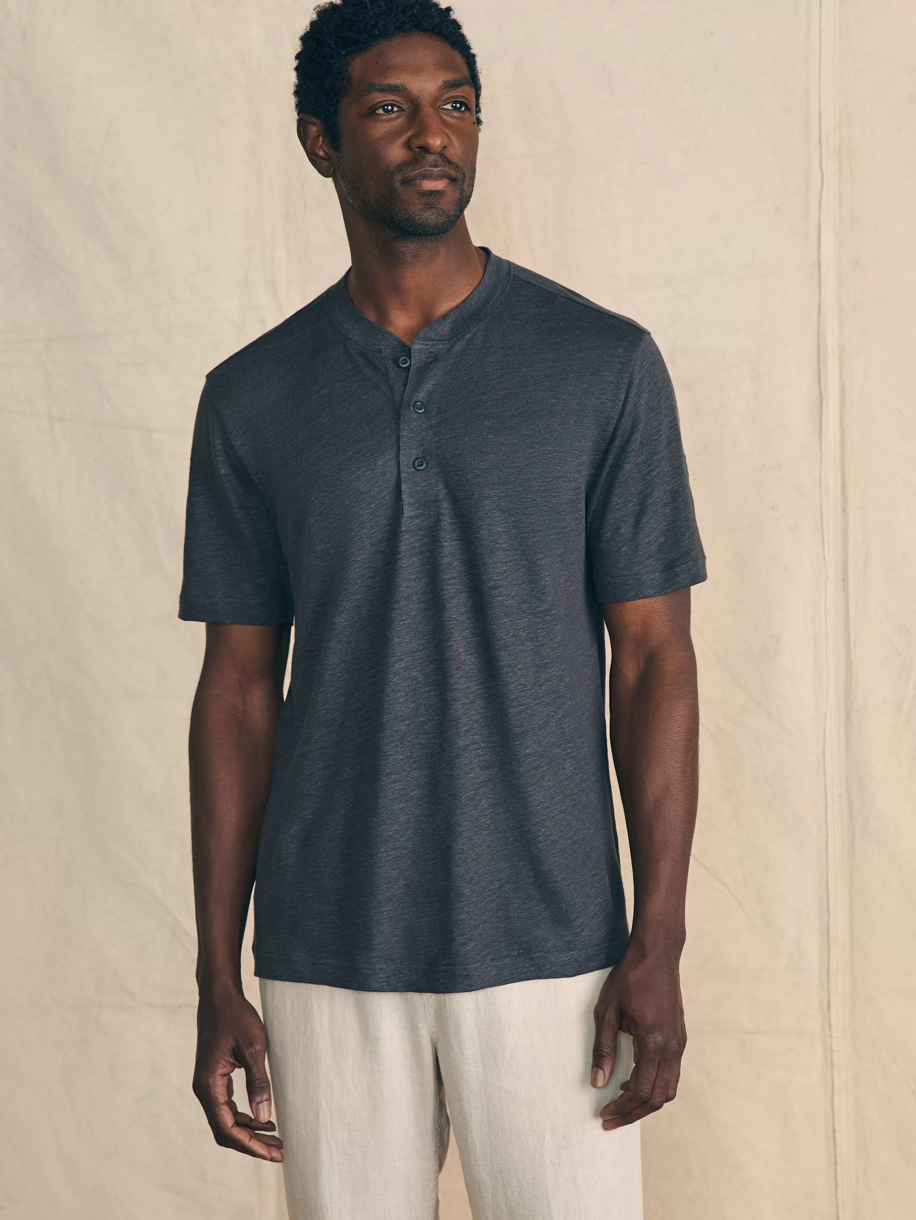 Short-Sleeve Linen Henley - | Faherty Brand Shop