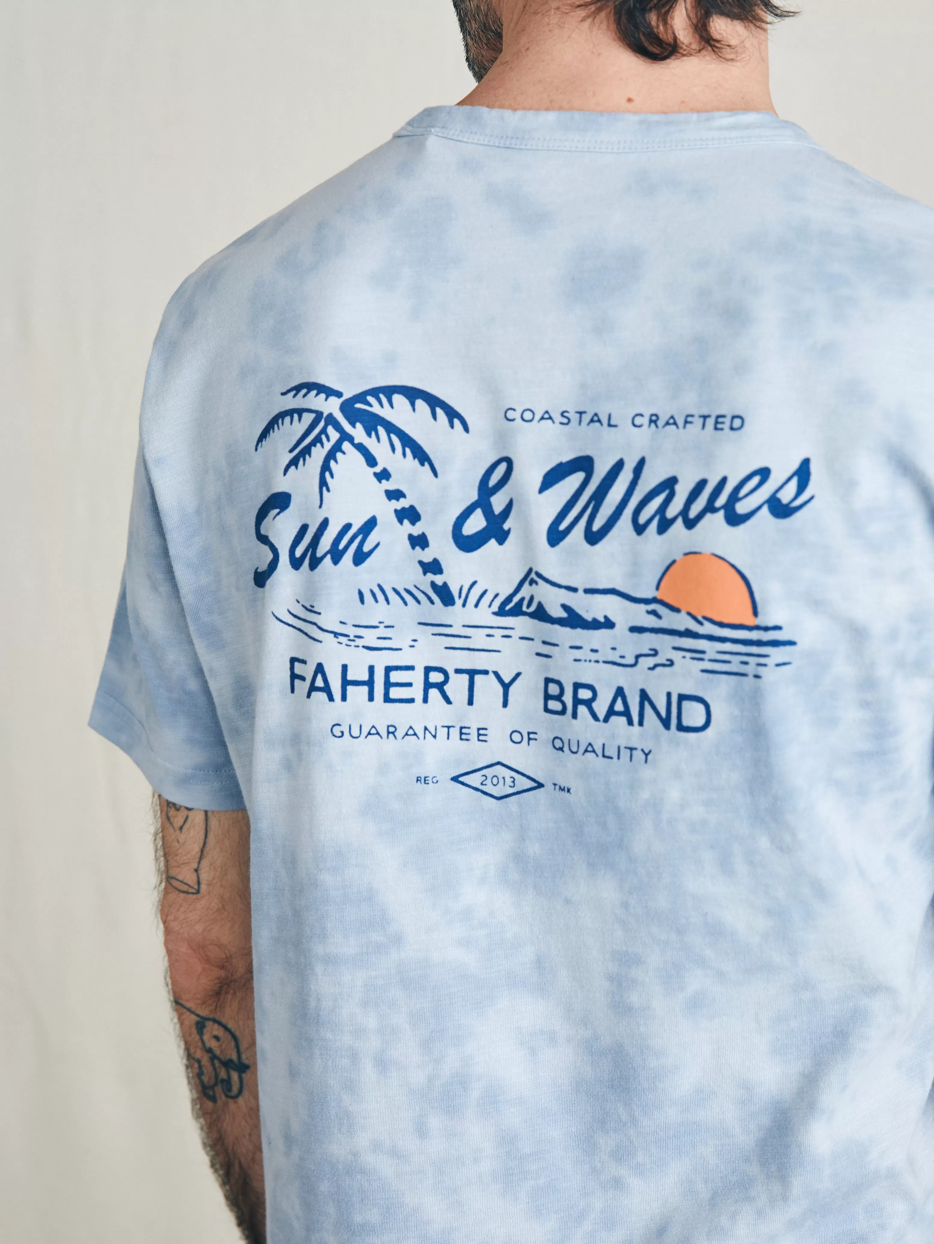 Sunwashed Graphic Tee - | Faherty Brand Clearance