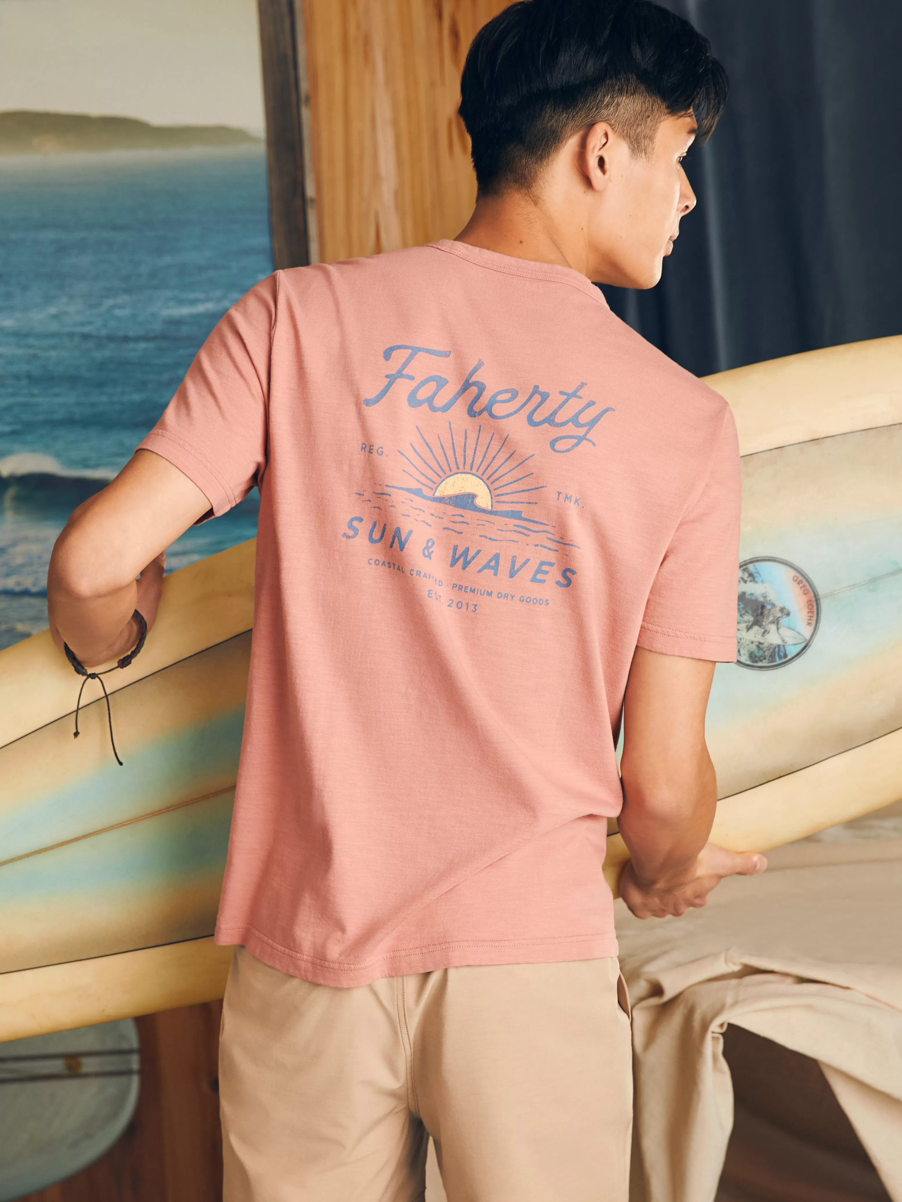 Sunwashed Graphic Tee - | Faherty Brand Shop