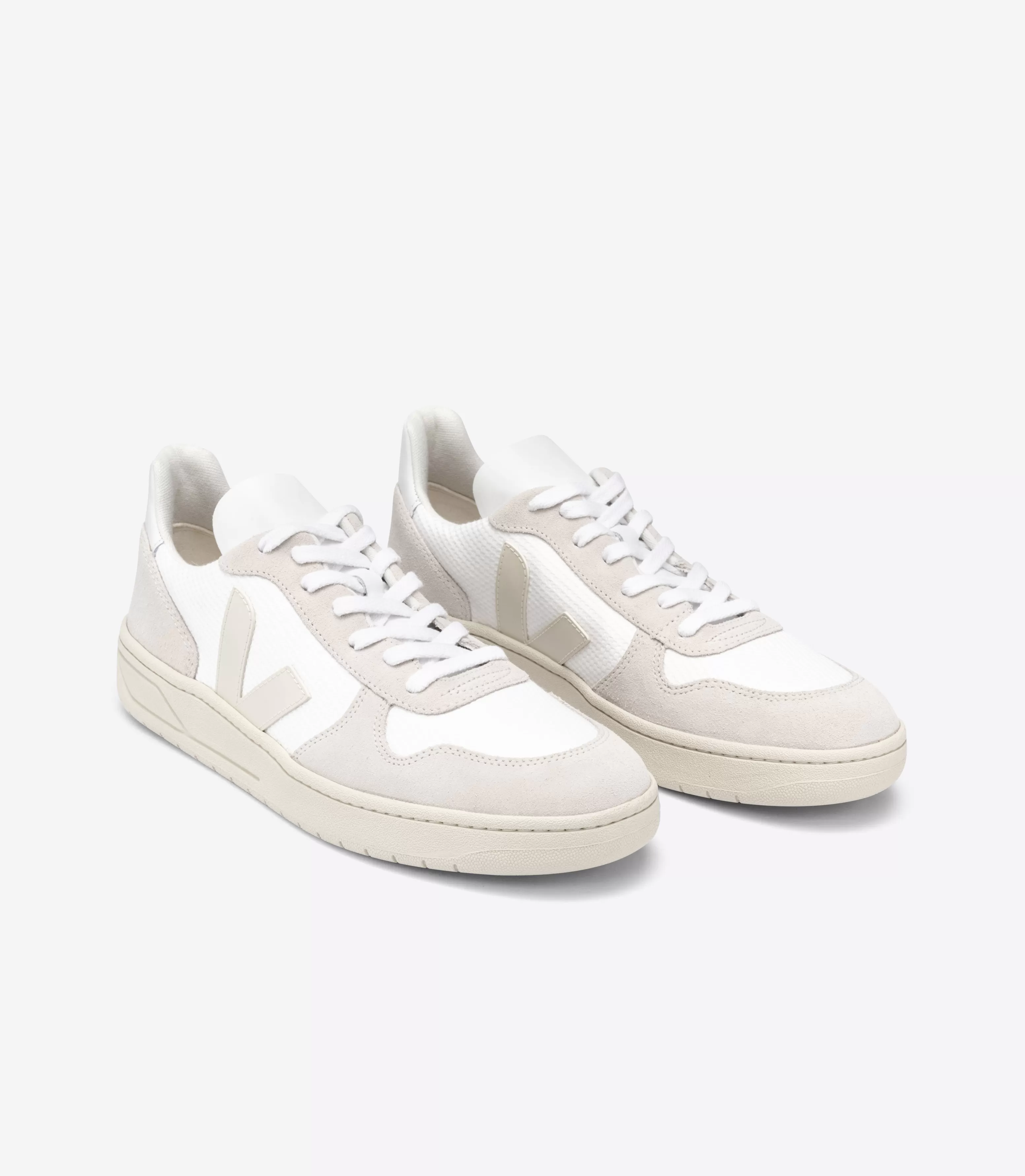 VEJA Men's V-10 - | Faherty Brand Outlet