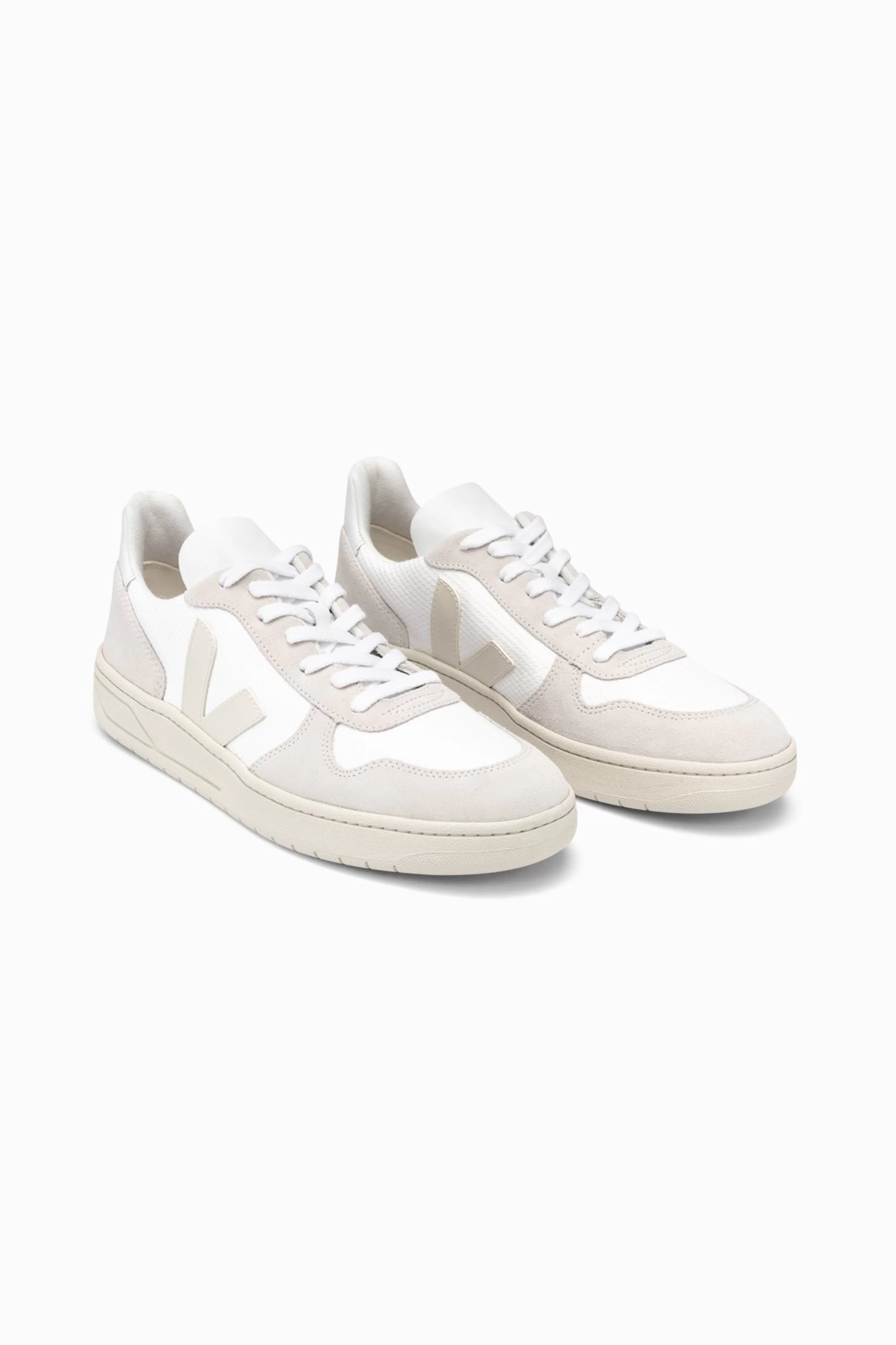 VEJA Women's V-10 - | Faherty Brand Flash Sale